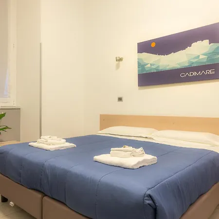 艾菲塔卡米利戴尔高富得利5号露台旅馆 招待所