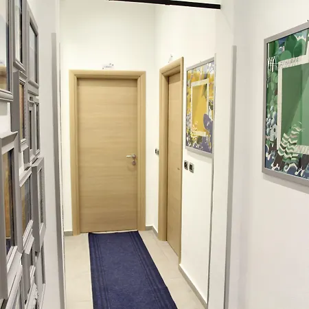 Konukevi Del Golfo E Delle 5 Terre 4*