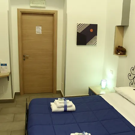 艾菲塔卡米利戴尔高富得利5号露台旅馆 4*