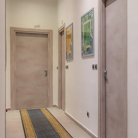 艾菲塔卡米利戴尔高富得利5号露台旅馆 招待所 斯培西亚