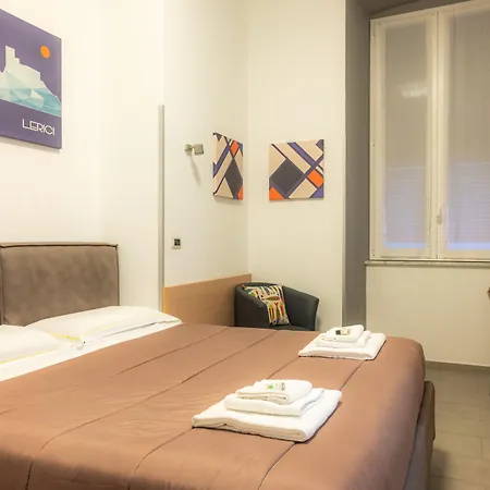 招待所 艾菲塔卡米利戴尔高富得利5号露台旅馆