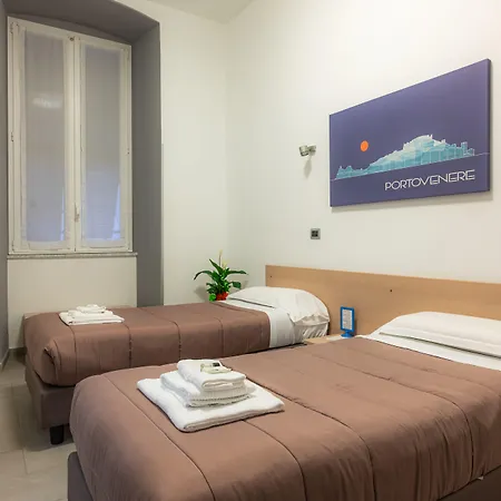 Del Golfo E Delle 5 Terre Гостевой дом