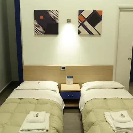 艾菲塔卡米利戴尔高富得利5号露台旅馆 招待所 4*